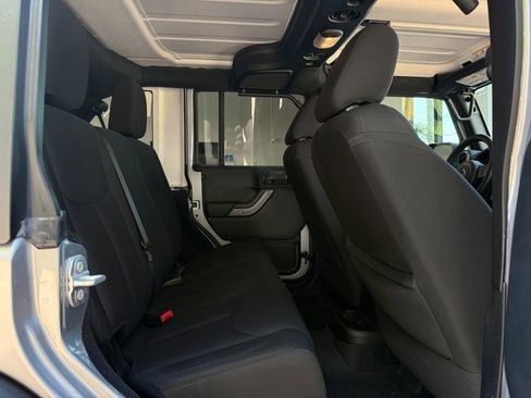 Used 2016 Jeep Wrangler Unlimited Sport w/ Quick Order Package 24S image 29