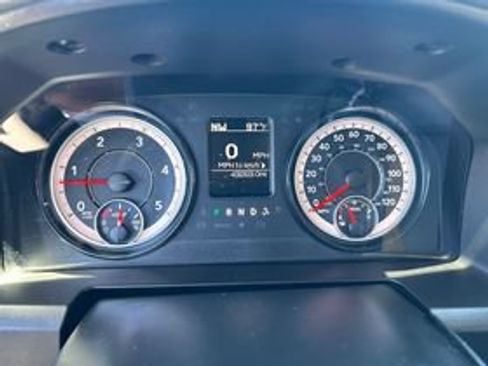 Used 2018 RAM 2500 SLT AWD/4WD image 11