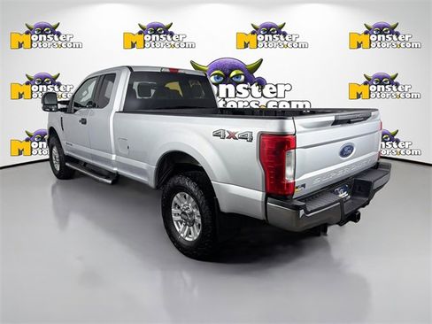 Used 2019 Ford F250 XLT image 7