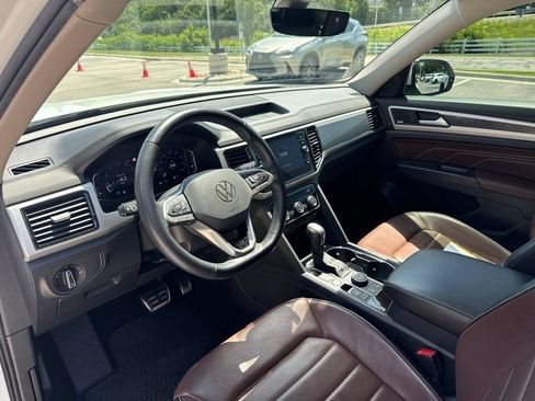 Used 2021 Volkswagen Atlas SEL Premium AWD/4WD image 9