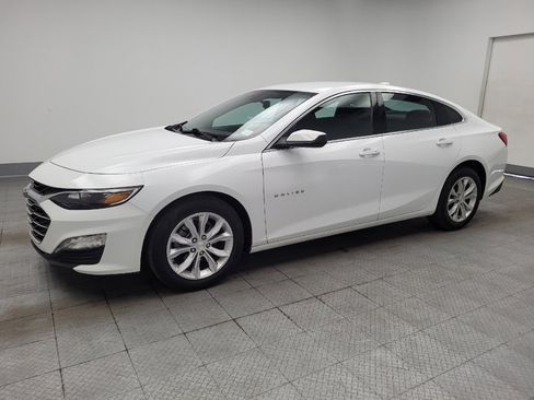 Used 2024 Chevrolet Malibu LT FWD image 2