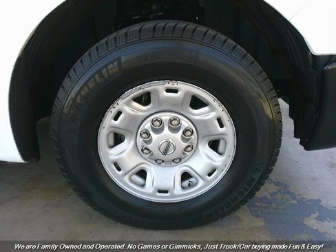 Used 2014 Nissan NV 2500 SV w/ Technology Package image 31