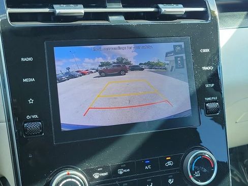 Used 2023 Hyundai Tucson SEL FWD image 29