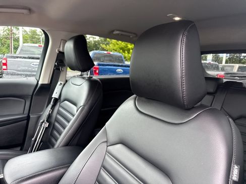 Used 2024 Ford Edge SEL w/ Convenience Package AWD/4WD image 22