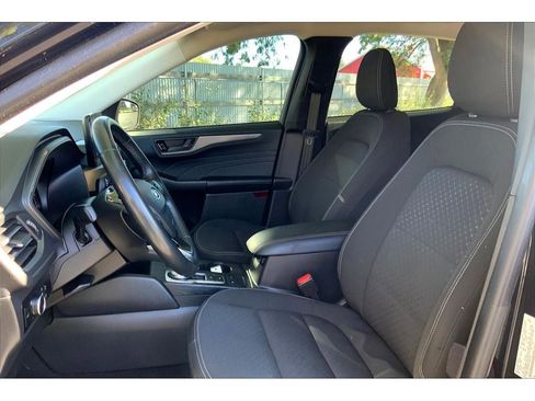 Used 2023 Ford Escape Active image 25