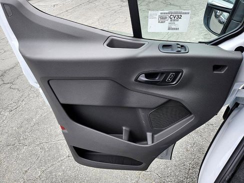 New 2024 Ford Transit 250 148 Medium Roof w/ Load Area Protection Package image 32