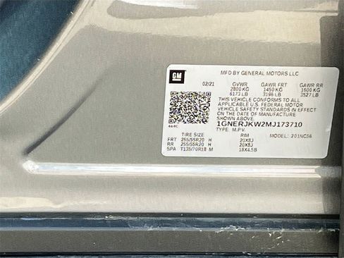 Used 2021 Chevrolet Traverse RS w/ LPO, Floor Liner Package image 31