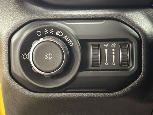 Used 2021 Jeep Wrangler Unlimited Sport image 20