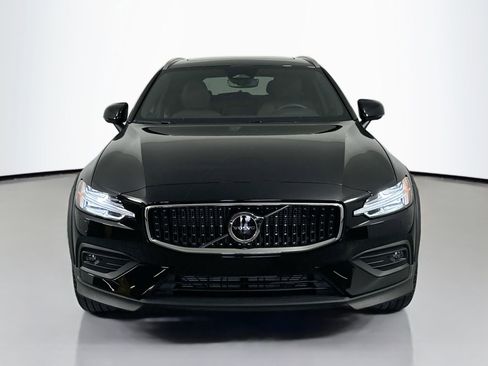 New 2026 Volvo V60 B5 Cross Country Plus w/ Protection Package Premier image 2