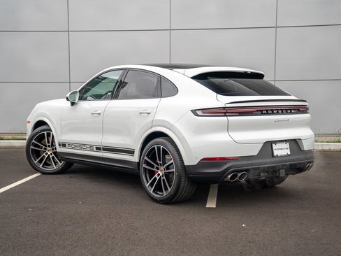 New 2026 Porsche Cayenne S AWD/4WD image 3