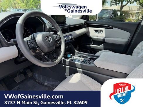 Used 2023 Honda Pilot LX image 22