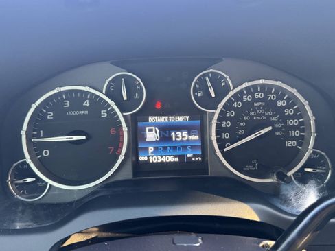 Used 2017 Toyota Tundra SR5 AWD/4WD image 13