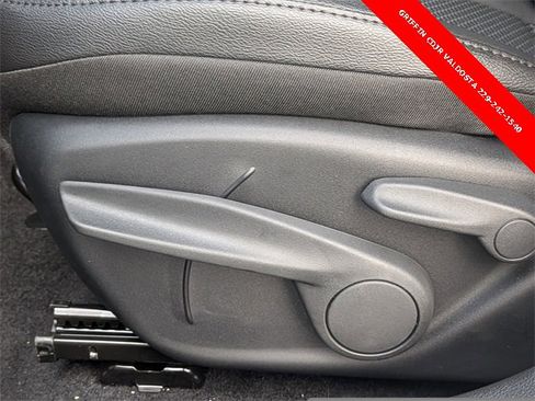 New 2026 Jeep Compass Latitude image 20