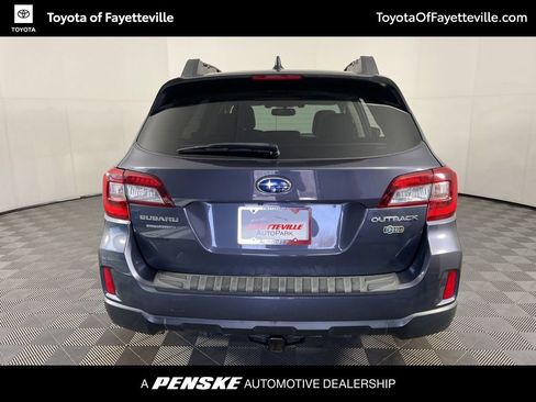 Used 2016 Subaru Outback 2.5i Limited image 12