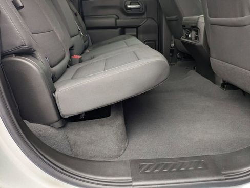 Used 2022 Chevrolet Silverado 3500 LT w/ Convenience Package image 34