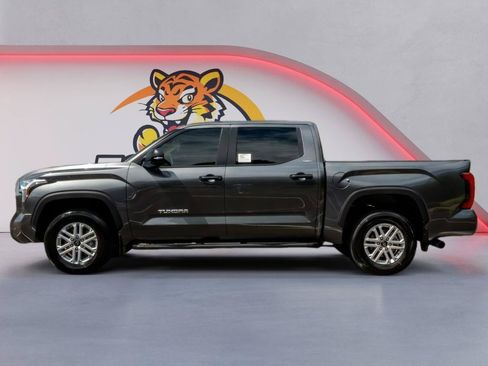 Certified 2026 Toyota Tundra SR5 w/ SR5 Convenience Package AWD/4WD image 8
