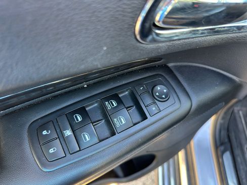 Used 2015 Dodge Durango Limited w/ Nav & Power Liftgate Group RWD image 20
