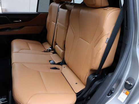 New 2026 Lexus LX 700h Luxury w/ Appearance Package AWD/4WD image 13