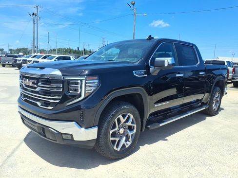 New 2026 GMC Sierra 1500 SLT w/ SLT Premium Plus Package AWD/4WD image 3