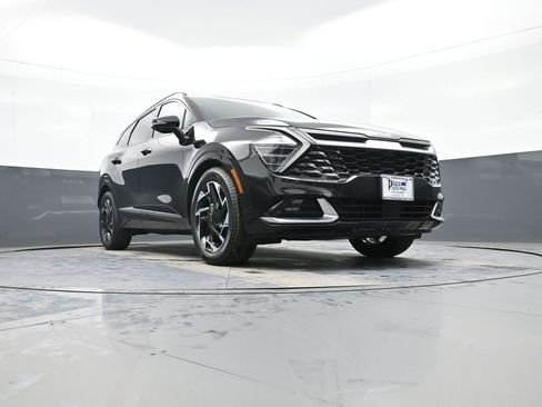 Certified 2025 Kia Sportage SX image 28