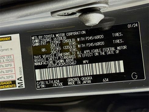 Used 2024 Toyota 4Runner Limited image 32