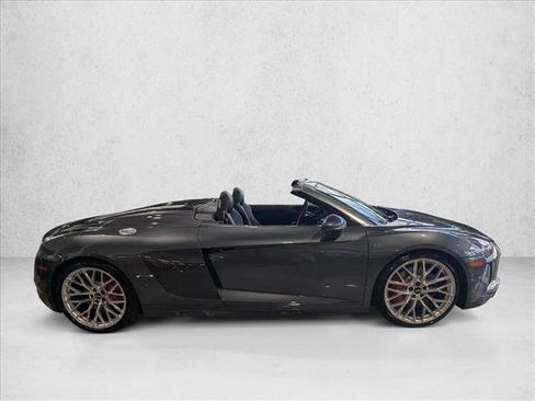 Used 2017 Audi R8 V10 image 4