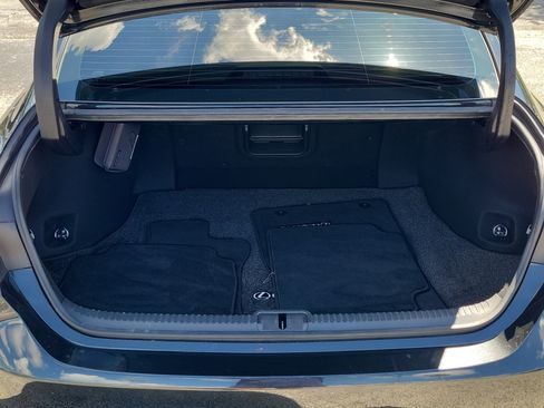 Used 2022 Lexus ES 350 w/ Accessory Package FWD image 7