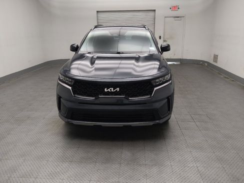 Used 2022 Kia Sorento S FWD image 15