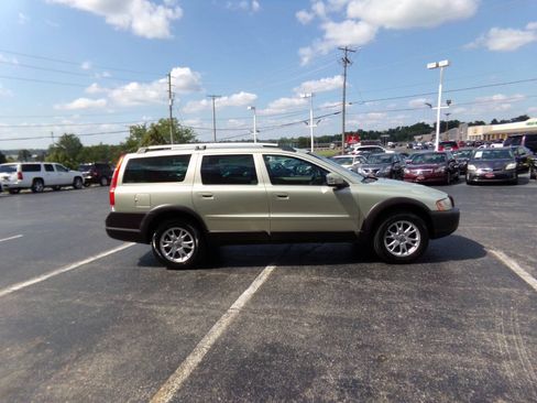 Used 2007 Volvo XC70 AWD/4WD image 5