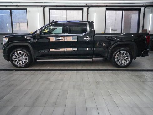 Used 2025 GMC Sierra 1500 Denali w/ Denali Reserve Package AWD/4WD image 4