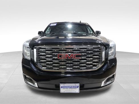 Used 2019 GMC Yukon XL Denali w/ Denali Ultimate Package image 5