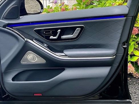 Certified 2023 Mercedes-Benz S 580 4MATIC Sedan image 19