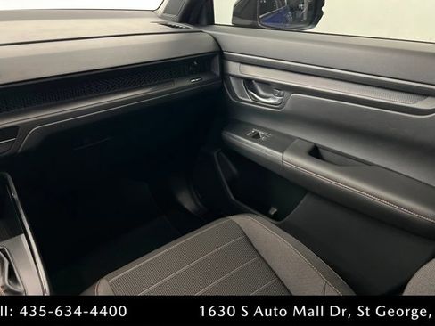 Used 2025 Honda CR-V Sport image 10
