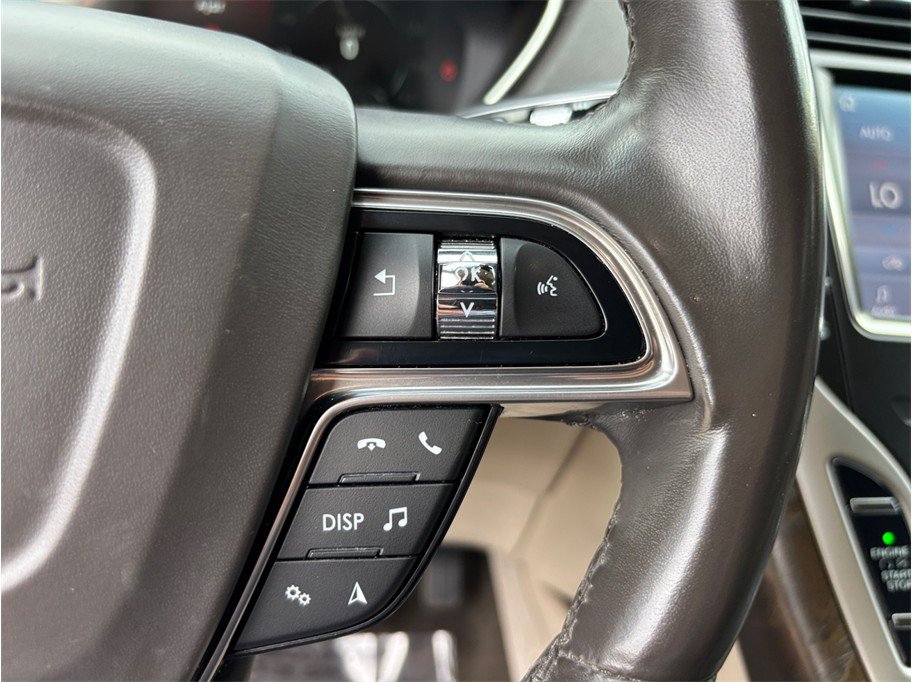Used 2019 Lincoln Nautilus Select FWD image 30
