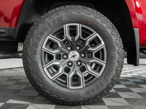 New 2026 Chevrolet Colorado Z71 image 19