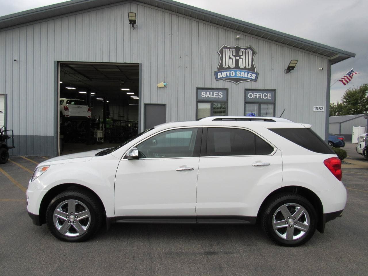 Used 2015 Chevrolet Equinox LTZ w/ LPO, Protection Package AWD/4WD image 3