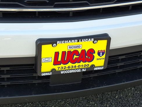 New 2025 Chevrolet Traverse LT w/ Sun and Wheel Package image 4