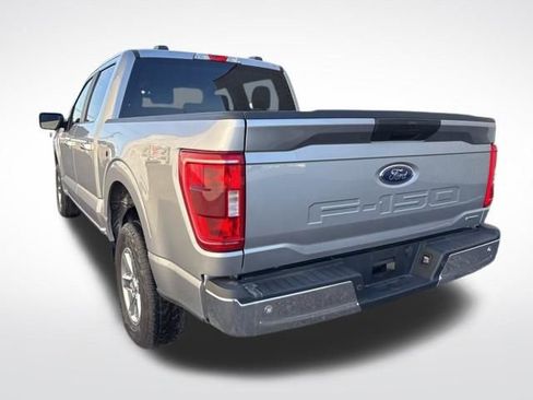 Used 2022 Ford F150 XLT image 5