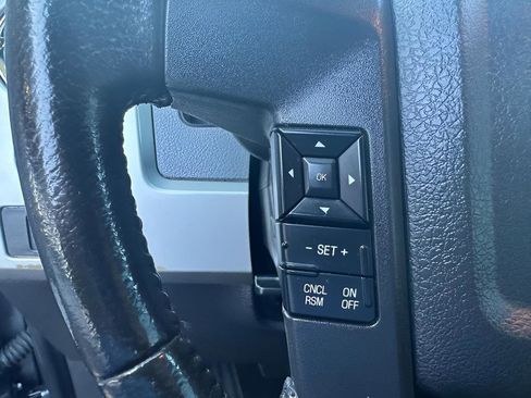 Used 2013 Ford F150 Lariat w/ Luxury Equipment Group image 13