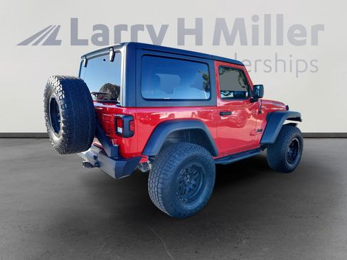 Used 2020 Jeep Wrangler Sport image 5