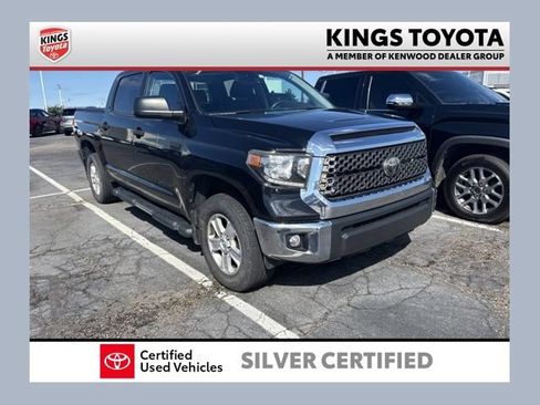 Used 2020 Toyota Tundra SR5 w/ SR5 Convenience Package AWD/4WD image 1