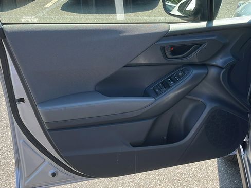 Certified 2024 Subaru Crosstrek 2.0i Premium image 10