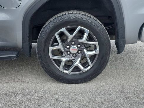 Used 2023 GMC Sierra 1500 SLT w/ SLT Premium Package AWD/4WD image 28