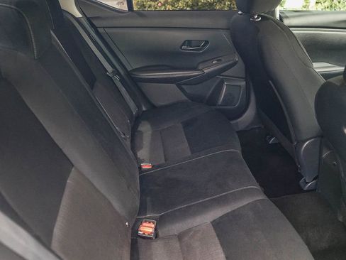 Used 2025 Nissan Sentra SV w/ All-Weather Package FWD image 16