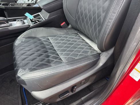 Used 2023 Mitsubishi Outlander SEL image 13