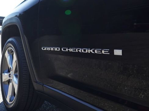 Used 2021 Jeep Grand Cherokee L Limited w/ Trailer Tow Group (B) AWD/4WD image 40