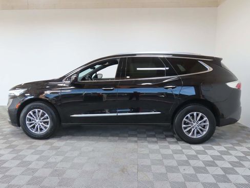 Used 2024 Buick Enclave Premium image 5