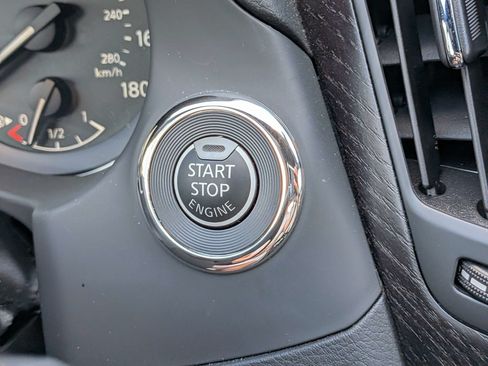 Used 2023 INFINITI Q50 Sensory RWD image 26