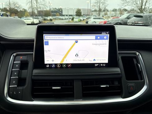 Used 2021 GMC Yukon AT4 w/ AT4 Premium Package image 31