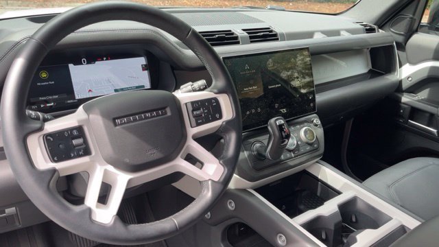 Certified 2026 Land Rover Defender 110 S AWD/4WD image 6